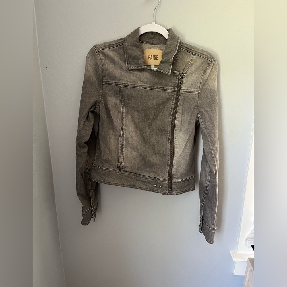 PAIGE Gray Jean Jacket‎ Asymmetrical Zipper Fitted Silhouette